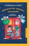 Detrás de las ventanas encantadas. una misteriosa historia de adviento