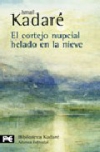 El cortejo nupcial helado en la nieve